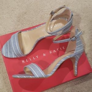 NWB Kelly & Katie Sandals